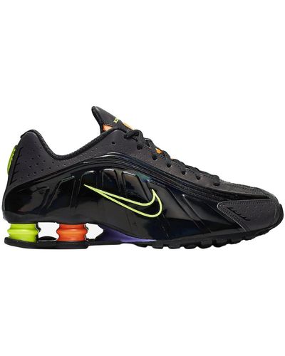 Nike Shox R4 Shoes for Men - Up to 19% off | Lyst