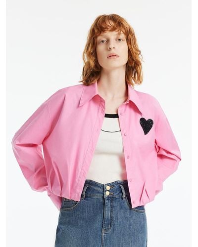 GOELIA Heart-Shaped Sequins Crop Shirt With Pleated Hem - Pink