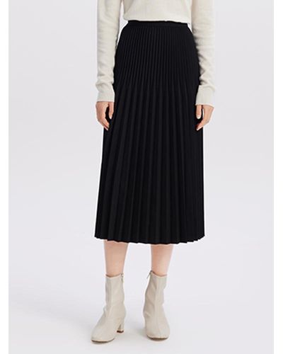 GOELIA Mid-Length Pleated Half Skirt - Black