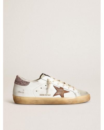 Golden Goose Super-Star With A Tan Star And Glitter Heel Tab - Natural