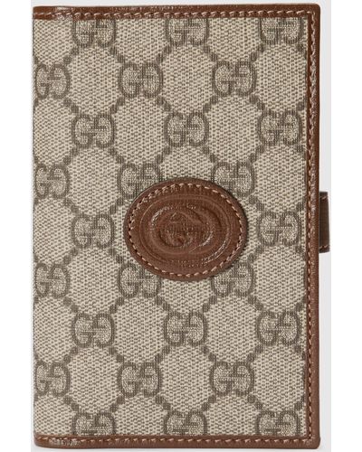 Shop GUCCI Online exclusive gg marmont case for airpods pro