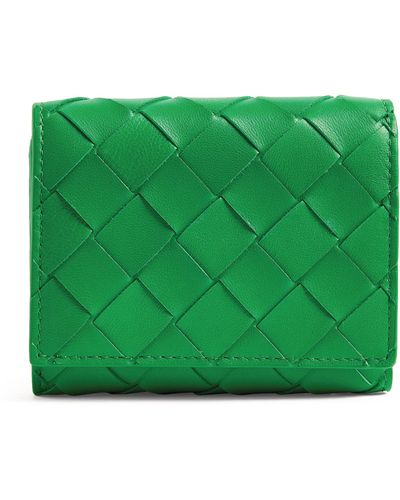 Bottega Veneta Leather Intrecciato Trifold Wallet - Green