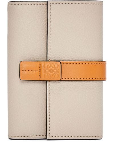Loewe Small Calfskin Vertical Wallet - Gray