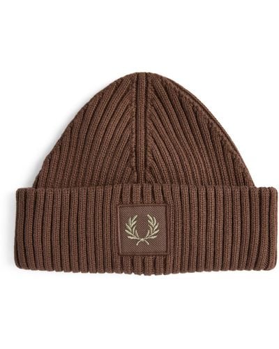 Fred Perry Cotton Ribbed Logo Beanie - Brown