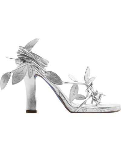 Burberry Metallic Ivy Flora Heeled Sandals 105 - White