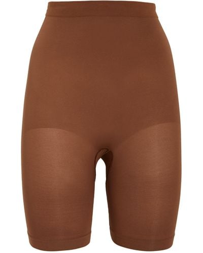 Skims Seamless Sculpt Mid-thigh Shorts - Brown
