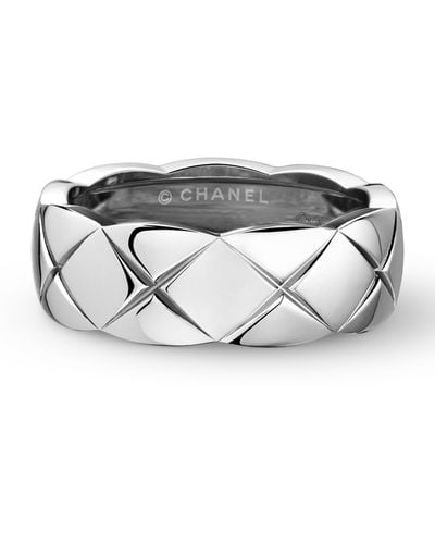 Chanel Small White Gold Coco Crush Ring - Metallic