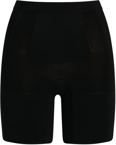 Spanx Oncore Mid-thigh Shorts - Black