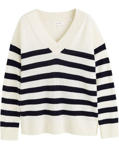 Chinti & Parker Wool-cashmere V-neck Sweater - White