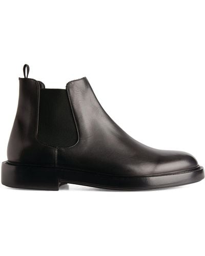 Giorgio Armani Leather Beatle Boots - Black