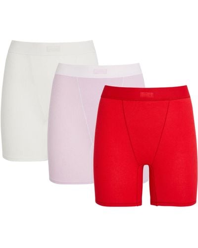Skims Cotton Ribbed Boxer Shorts (pack Of 3) - Red