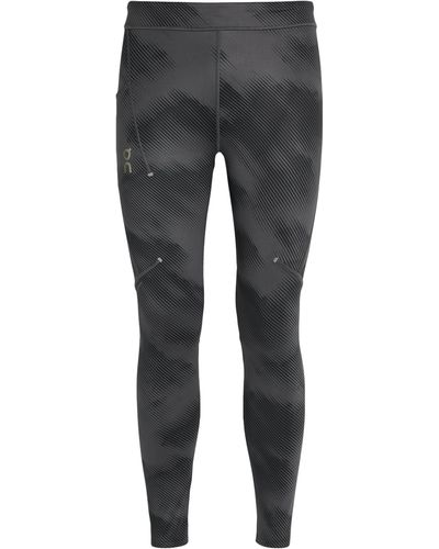 On Shoes Graphic Print Performance Leggings - Grey