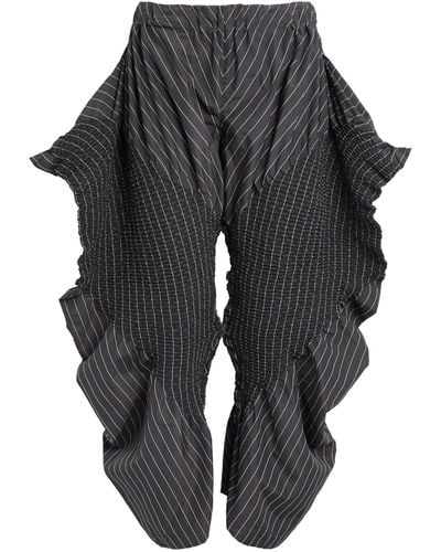 Issey Miyake Pleated Contraction Pants - Gray