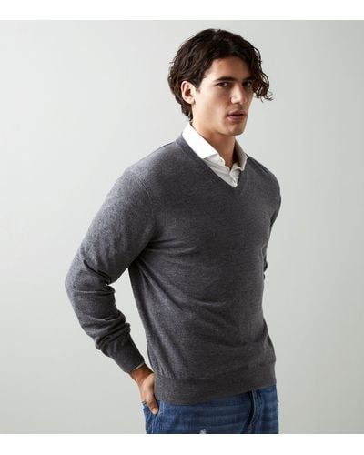 Brunello Cucinelli Cashmere V-neck Sweater - Gray