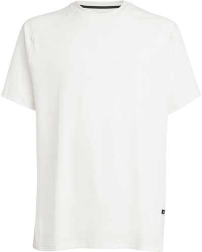 On Shoes Focus T-shirt - White