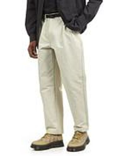 Goldwin One Tuck Tapered Ankle Pants - Natur