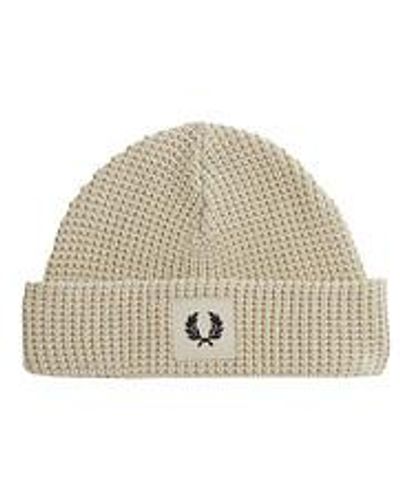 Fred Perry Patch Brand Waffle Knit Beanie - Natur