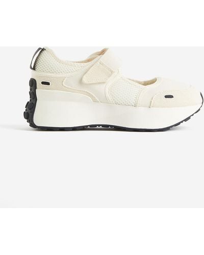 H&M Sneaker-Sandalen aus Canvas - Weiß