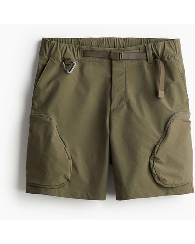 H&M Wasserabweisende Outdoor-Shorts - Grün