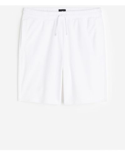H&M Sweatshorts in Relaxed Fit - Weiß