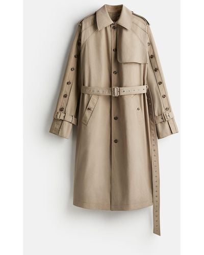 H&M Trenchcoat aus Twill mit dekorativen Knöpfen - Natur