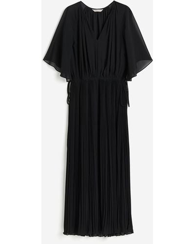 H&M Kleid mit Plissierung und Zierbändern - Schwarz