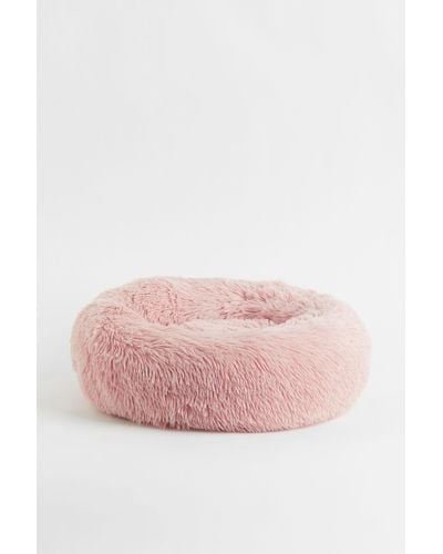 H&M Hundebett aus Lammfellimitat - Pink