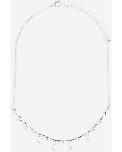 H&M Kurze Halskette in Tropfoptik - Weiß