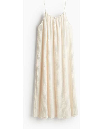 H&M Trägerkleid aus Strukturjersey - Weiß