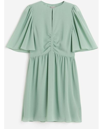 H&M Kleid mit Butterfly-Ärmeln - Grün