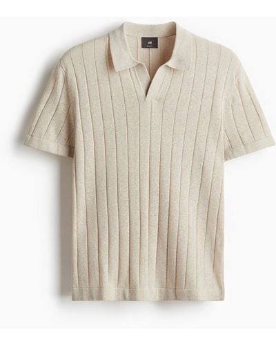 H&M Poloshirt aus feinem Rippstrick in Regular Fit - Natur