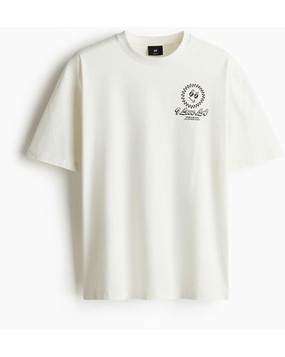 H&M Bedrucktes T-Shirt in Loose Fit - Weiß