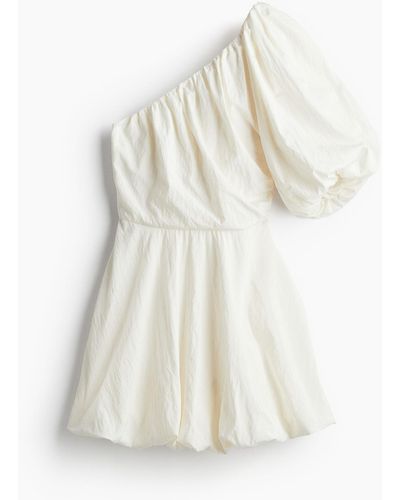 H&M One-Shoulder-Kleid mit Ballonrock - Weiß