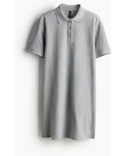 H&M Kleid aus Baumwollpikee mit Kragen - Grau