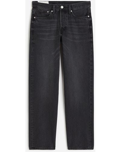 H&M Straight Regular Jeans - Schwarz