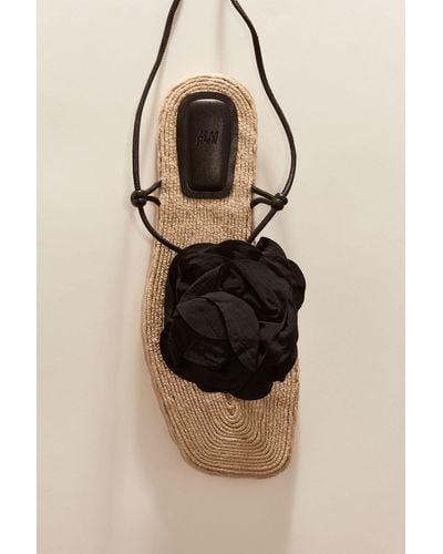 H&M Espadrille-Sandalen mit Applikation - Weiß