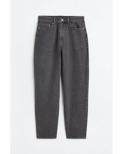 H&M Mom Loose Fit Ultra High Jeans - Grau