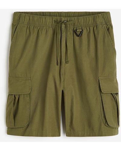H&M Cargoshorts aus Ripstop Relaxed Fit - Grün