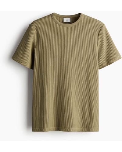 H&M T-Shirt mit Waffelstruktur in Regular Fit - Grün