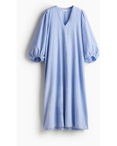 H&M Kleid mit V-Ausschnitt - Blau