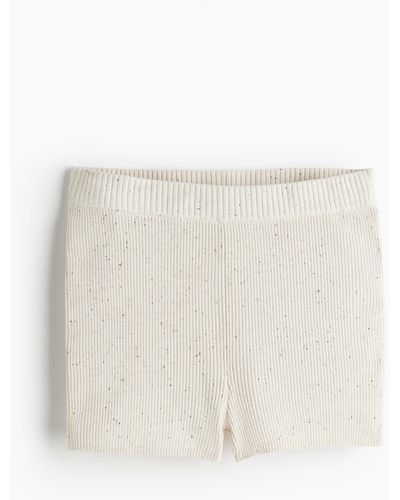 H&M Shorts in Rippenstrick - Weiß