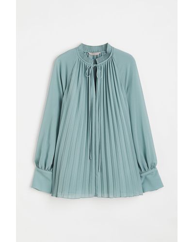 H&M Plissierte Chiffonbluse - Blau