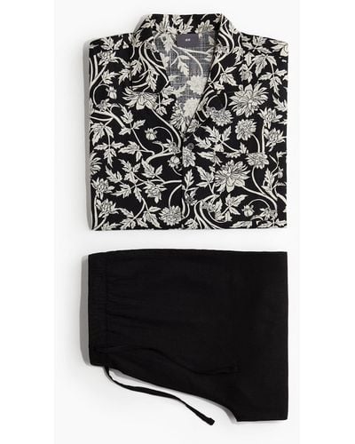 H&M Pyjama mit Oberteil und Shorts - Schwarz