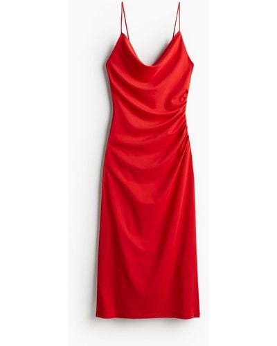 H&M Robe drapée à encolure bénitier - Rouge
