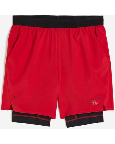 H&M DryMove 2-in-1-Sportshorts mit 4-Wege-Stretch - Rot