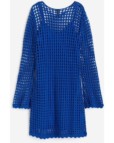 H&M Kleid in Ajourstrick - Blau