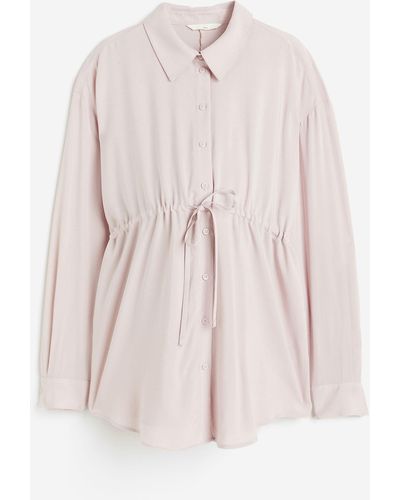 H&M MAMA Bluse mit Bindegürtel - Pink