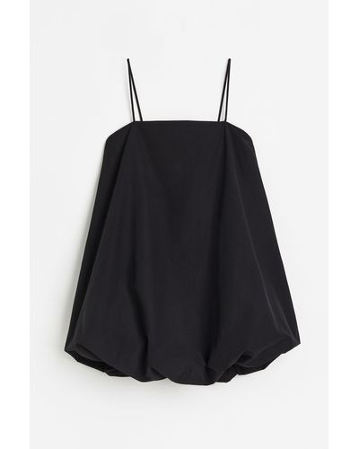 H&M Kleid mit Volumen - Schwarz