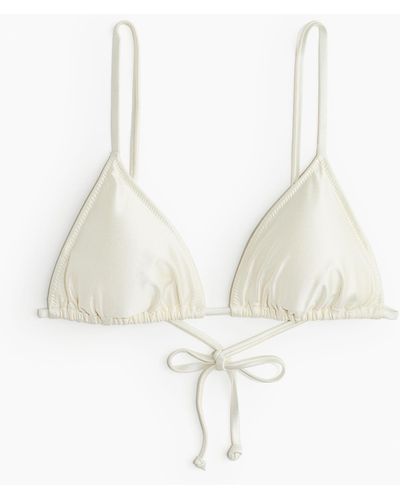 H&M Wattiertes Triangel-Bikinitop - Weiß