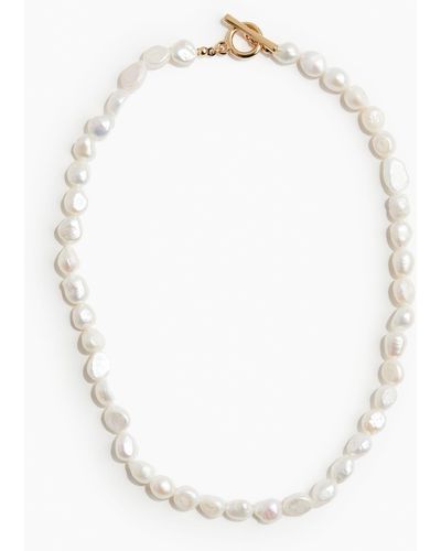 H&M Goldplattierte Perlenkette - Weiß
